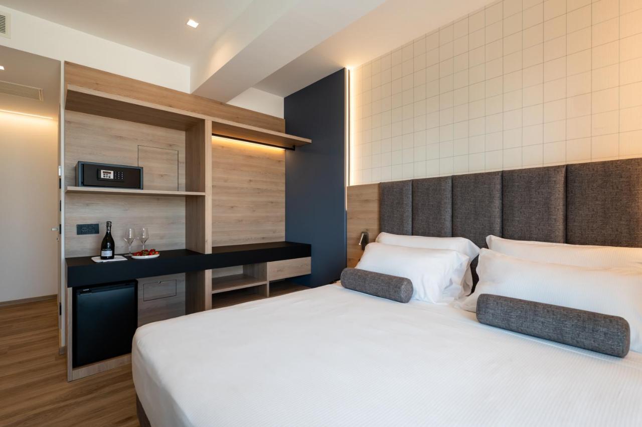 Hotel Sporting Riccione Extérieur photo
